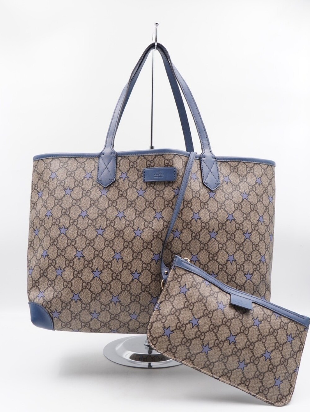 CM50 💗 Gucci GG Supreme Stars Tote